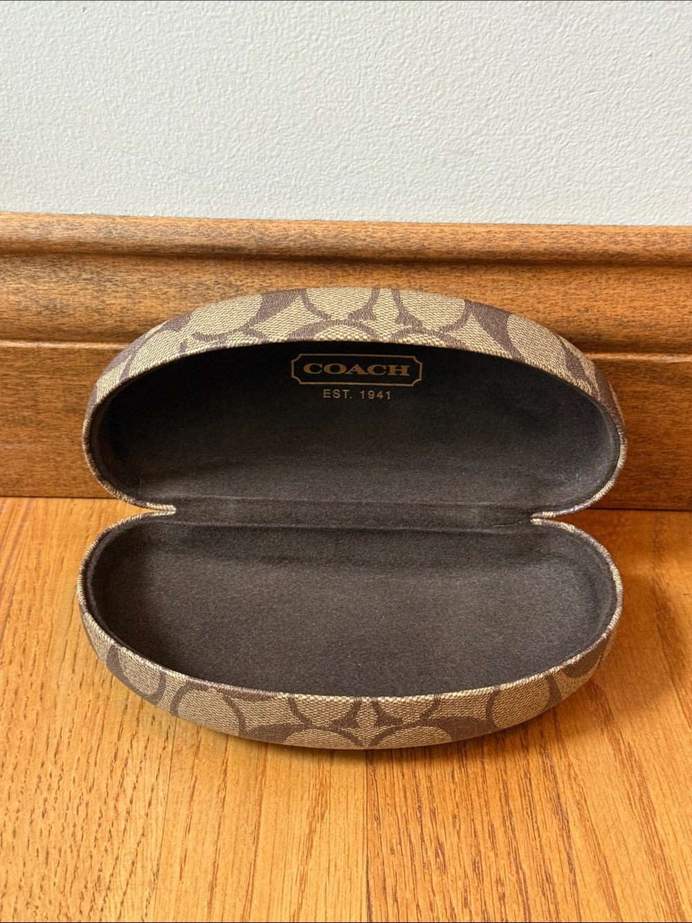 Last chance! Coach Hard Shell Sunglass Case Brown Classic Print Hinge Closure